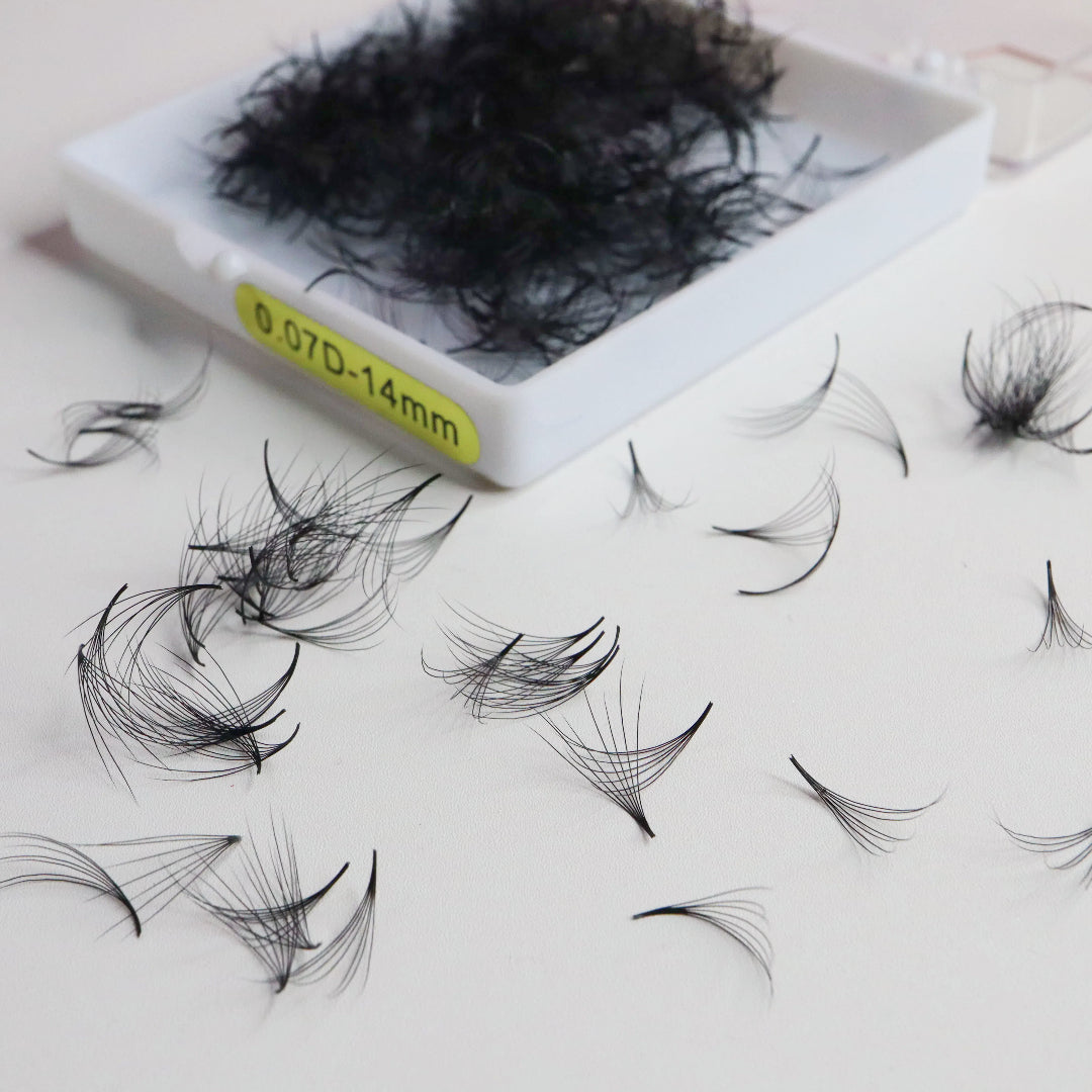 Multi Length 7D 0.07 C/D Camellia Loose Fan Lash 500 Fans